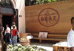 Logotipo em Madeira - Bráz Pizza Tradicional - Rio de Janeiro - RJ